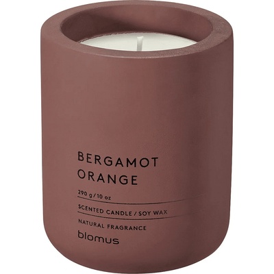 Blomus (Германия) Ароматна свещ BLOMUS FRAGA с аромат Bergamot Orange - Ø9 х 11 см - цвят кафяв (BLOMUS 69052)