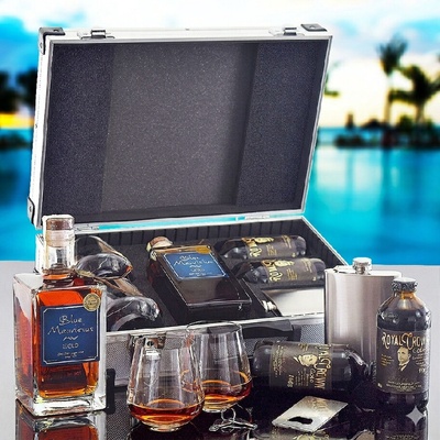Contraband Dárkový kufr Blue Mauritius Gold 0,7 l