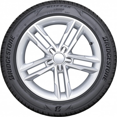 Bridgestone Blizzak LM005 205/45 R17 88V runflat