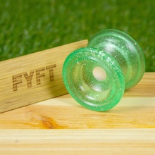 Plastové yoyo PURE Ace-Yo hravé a zábavné yo-yo na triky Zelená sparkle