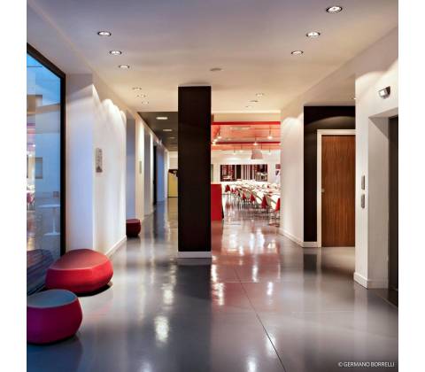 FLOS 03.6150.05