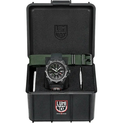 Luminox Dárkový set Recon Nav Spec Outdoor Explorer Watch XL.8837.SET + řemínek