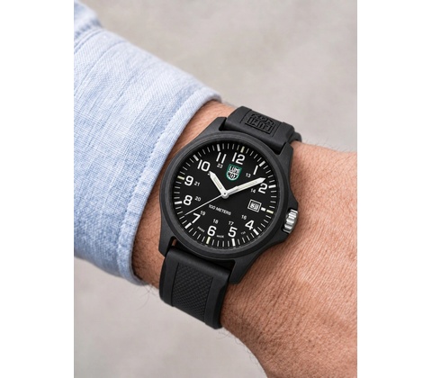 Luminox 2401