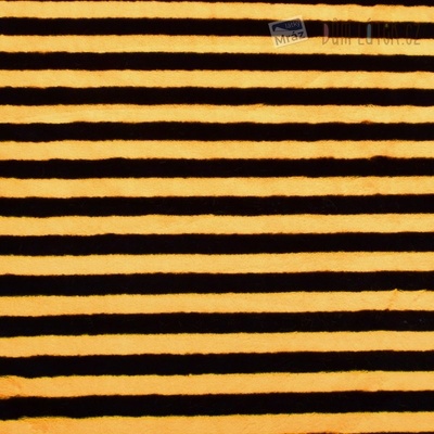 Umelá kožušina s pruhmi