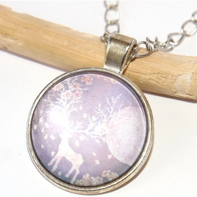 Jewerly Fashion Řetízek Amulet Jelen s velkými parohy při úplňku, Lesní ochránce, Přítomnost, Purple Retro 2544