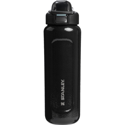 Stanley Termoláhev The Wellspring Bottle 700 ml 24oz Hammertone Black