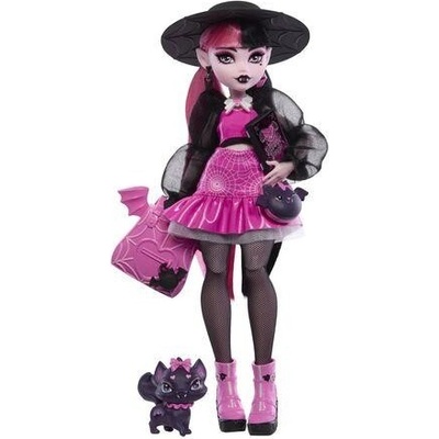 Mattel Monster High Fashion Doll Draculaura & Pet Count HRP64