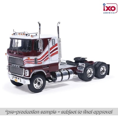 IXO Ford CL 9000 1976 Bílá 1:64