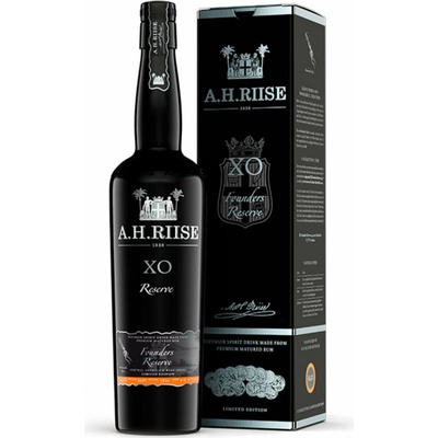 A.H. Riise XO Founders Reserve batch V 44,4% 0,7 l (karton)