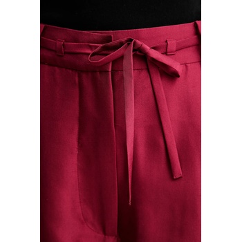 MUNTHE Копринен къс панталон munthe peppi в бордо с изчистен дизайн с висока талия 252143025209 (252143025209)