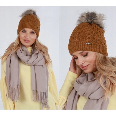 Fashionweek dámská zimní čepice s bambulí Jenot ZIZI-P15 camel