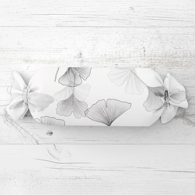 Biante Vankúš valec bonbon Sandra SA-512 Sivo-biele ginkgo listy na bielom 15x40