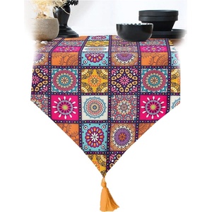 Minimalist Cushion Covers Покривка 45x140 cm Mandala Tiles - Minimalist Cushion Covers (UcgenRunner-3316)