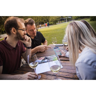 Tour de Wine - Po kapkách zločinu