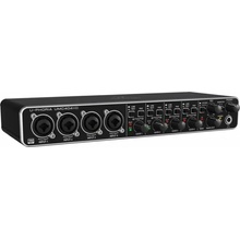 BEHRINGER U-Phoria UMC404HD