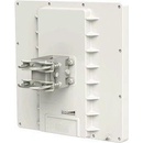 Access pointy a routery Mikrotik RB911G-5HPnD-QR