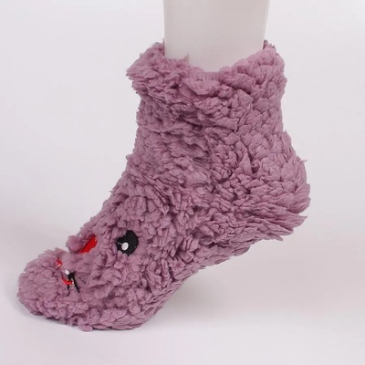 Детски пухкави чорапи в лилаво с муцунка на зайче
