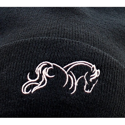 Pletex Dvojitá pletená čepice s výšivkou koníka P361 Bílá