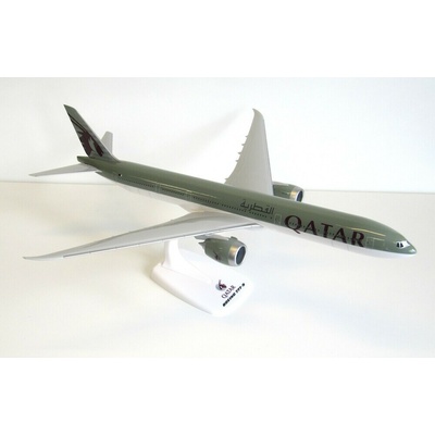PPC Holland Boeing B777-9X Qatar Airways "2010s" Colors Snap-Fit 1:200