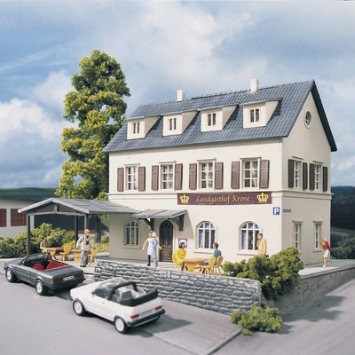 Piko Hobby Venkovský hostinec Krone 61830