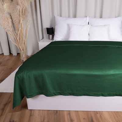 Biante Zamatový prehoz na posteľ Velvet Prémium SVP-012 Zelený 220x240 cm