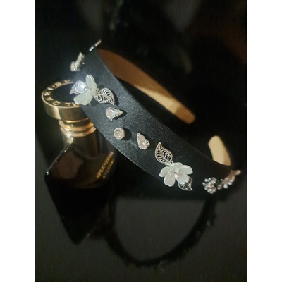 Radi handmade Широка диадема с перлени цветя (914)