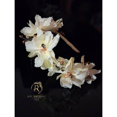 Radi handmade Лятна диадема със светло жълти цветя (1001)