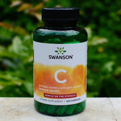 Swanson Pufrovaný vitamin C s bioflavonoidy 100 kapslí