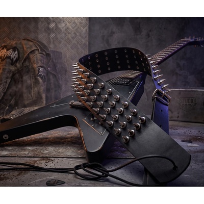 Black & metal китарен колан Шипове 4 - pas-241