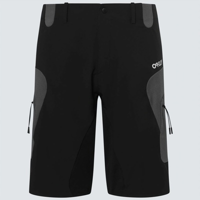 Oakley Maven blackout