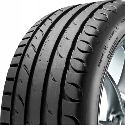 Kormoran UHP 225/40 R19 93Y