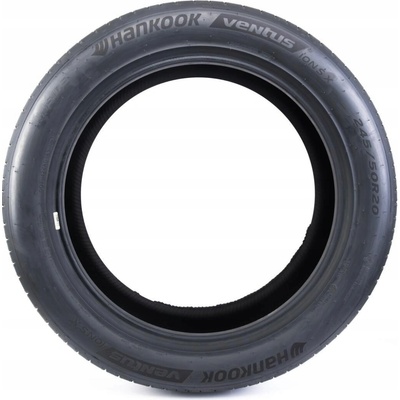Hankook iON Evo IK01A 245/40 R21 100Y