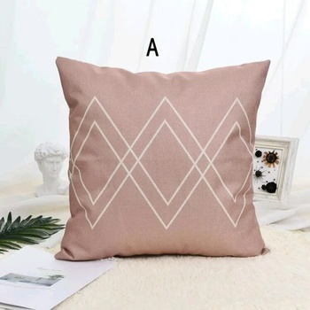 Image 1 of Декоративна възглавница/калъфка 46 - Карли А