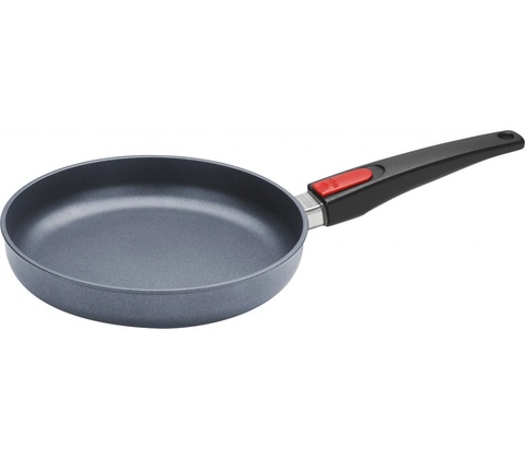 Woll Nowo Titanium Průměr: 32 cm