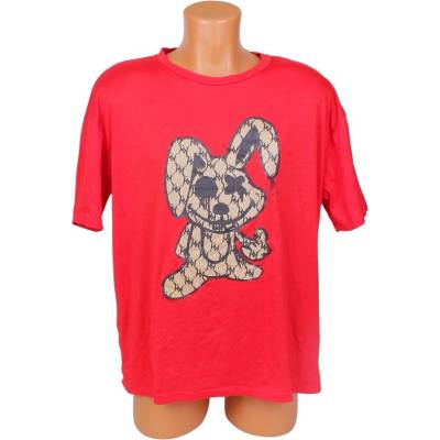 Мъжка тениска в червено с апликация