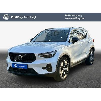 Volvo XC40 B3 Plus DKG Plus Dark 120 kW