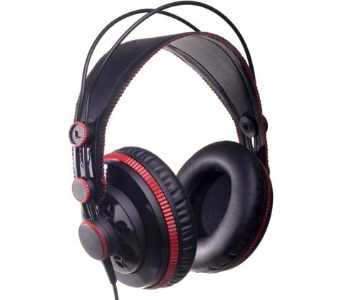 Superlux HD681