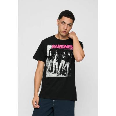 Urban Classics pánske tričko Ramones Wall Tee black