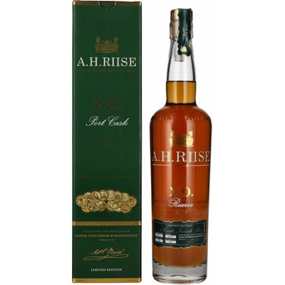 A. H. RIISE XO RESERVE PORT CASK OLD EDITION 45% 0,7 l (kartón)
