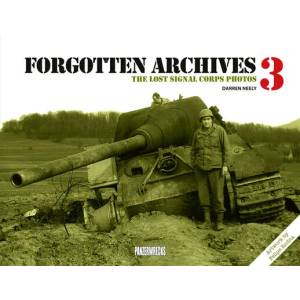 Forgotten Archives 3 | Darren Neely, Felipe Rodna (ISBN: 9781908032218)