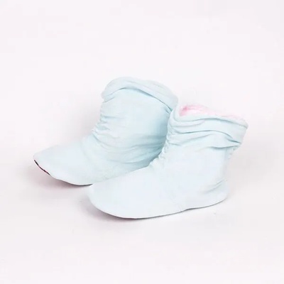 Дамски пухкави пантофки в бледо електриков цвят