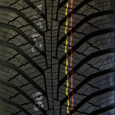 Kumho Solus 4S HA31 255/60 R18 112V