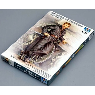Trumpeter Soviet Army Tank Crewman 1942 1:16