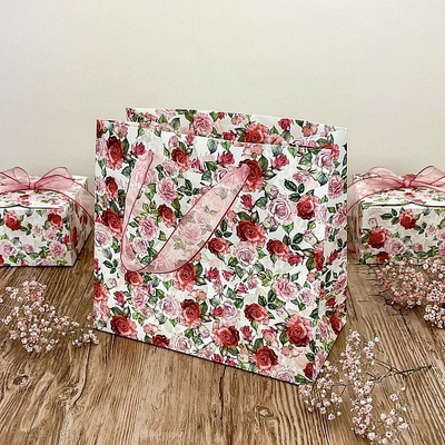 Dárková taška svatební 22 x 11 x 20 cm - zahrada růží
