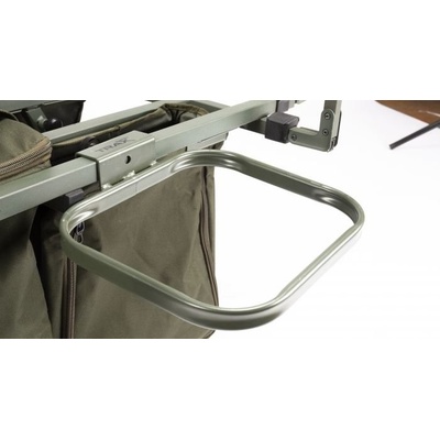 Kevin Nash Barrow Bucket outrigger side 10l boční