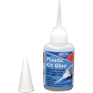 Deluxe Materials Лепило за пластмасови модели Plastic Kit 20ml