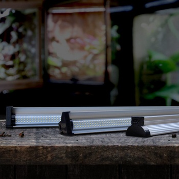 Arcadia Jungle Dawn LED Bar 22 W
