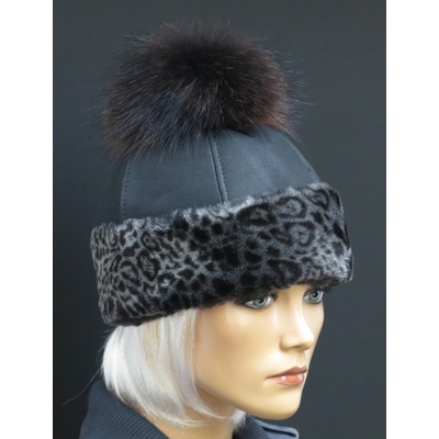 Splus dámská kožešinová čepice s bambulí z mývalovce 4781 napalan