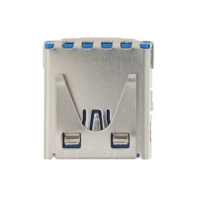 Sony Playstation 5 - USB-A 3.0 Konektor