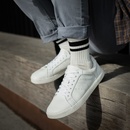 Groundie Universe white